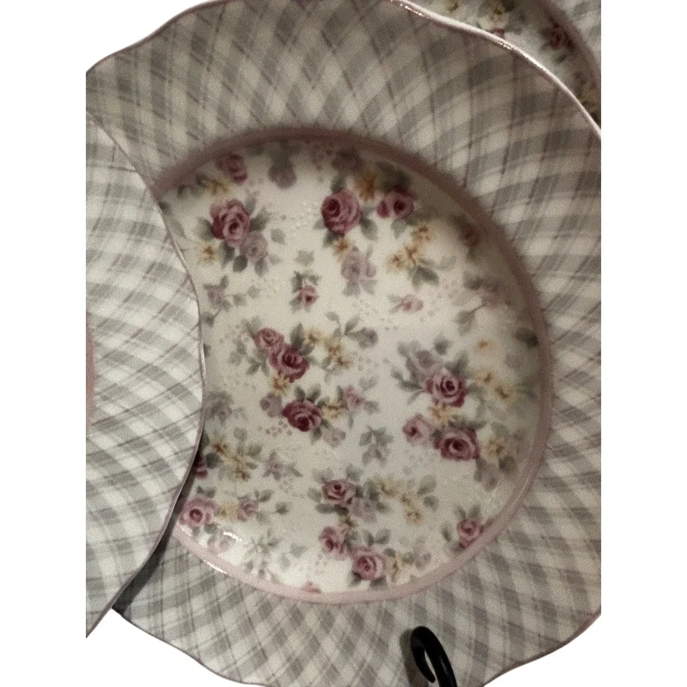 Jessica McClintock Westbury Court Clarise Dinner Plates Floral Plaid Set of 2